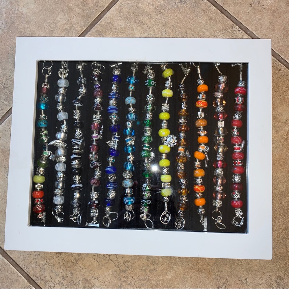 Retail $425! WILLABEE and WARD Charm Bracelets New